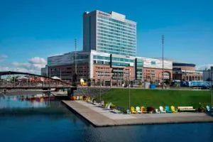 Buffalo Marriott at LECOM HARBORCENTER - 西塞尼卡