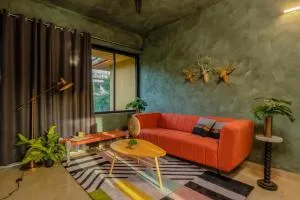 Mossy - Aesthetic 2BHK Apartment - Vagator, Goa By StayMonkey - Chopdem