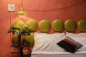 Strawberry - Quaint 2BHK apartment - Vagator, Goa By StayMonkey