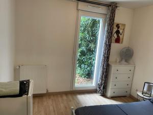 Appartements Appartement deux chambres avec Jardin 20 mn disneyland proche Paris et Roissy cdg : photos des chambres