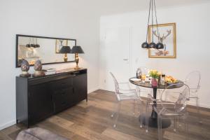 THE SUITE Winterberg Deluxe - Exklusive Ausstattung, Bestlage zwischen Skikarussell und Marktplatz, eigener Garten, Ski- und Fahrradraum, ruhige Südausrichtung, WLAN, hundefreundlich