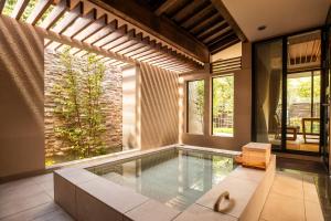 雲仙 Unzen Kyushu Hotel 4つ星 宿泊施設 ロビー