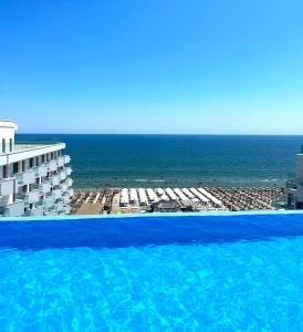 Ap family GLaMour in Infinity Beach Resort Pools & SPA
