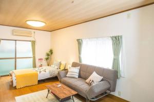 Direct to Namba Warm family House 4ppl Near Donki LIUBJ3