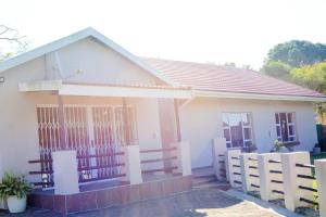 The Donga House - Luxury Home near Scottburgh Beach