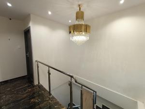 Hotel Classio Andheri - Near DN Nagar Metro Station