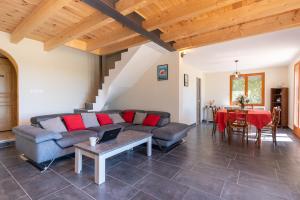 Maison avec piscine et belle vue