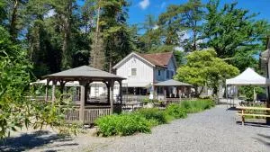 Treffpunkt Heuwiese - 特里森