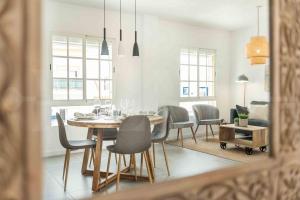 Sunlit & fresh apartment - Center by REMS