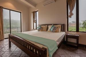 StayVistas Shivom Villa 6 - A Serene Escape with Views of the Valley and Lake