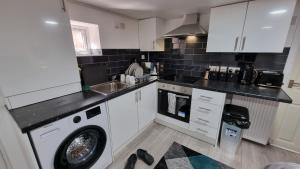 Comfy Studio apartment with Wi-Fi and Smart TV