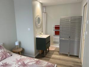 Charmante maison avec cour privative