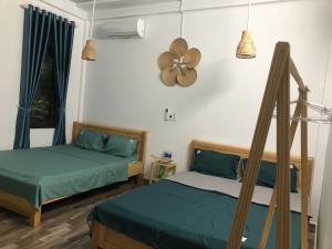 Phòng Giường Đôi Có Ban Công (Double Room with Balcony)