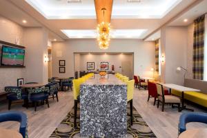 Hampton Inn & Suites by Hilton Thunder Bay