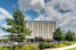 Hilton Minneapolis Bloomington - إيدينا