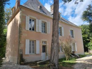 Maisons de vacances Gite du chateau de Chevannes : photos des chambres