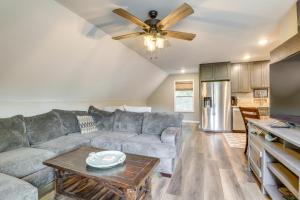 Cozy Covington Studio Rental Near Historic Square!