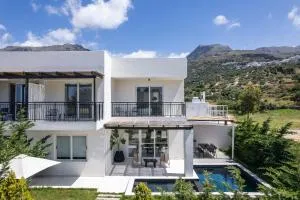 Modern villa Casa Filo Verde with private pool & Bbq,200m from the beach - 米尔希奥斯