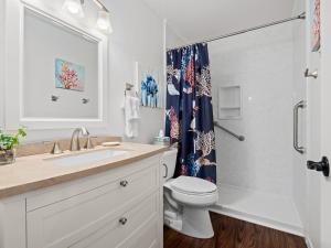 Beautiful Bay View Condo