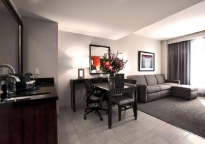 Two-Room King Suite - Non-Smoking room in Embassy Suites Palmdale