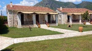 Villa Maria 3