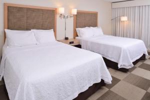 Queen Room with Two Queen Beds - Non-Smoking room in Hampton Inn Tulsa Sand Springs