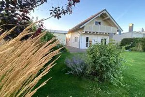 Haus am See mit Privatstrand, Kamin und Sauna - Bad Düben