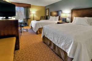 Room with Two Queen Beds - Non-Smoking room in Hampton Inn Jonesville/Elkin