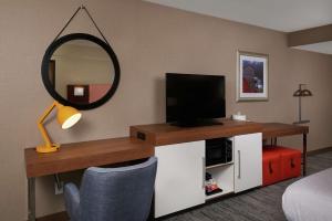 Room with Two Queen Beds - Non-Smoking room in Hampton Inn Youngstown West
