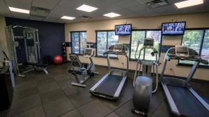 Queen Room with Two Queen Beds - Non-Smoking room in Hampton Inn Carlstadt At The Meadowlands
