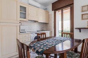 GuestHost - Venezia Santa Lucia Station Lovely Flat!