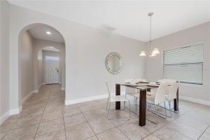 224MCV - Balmoral Resort