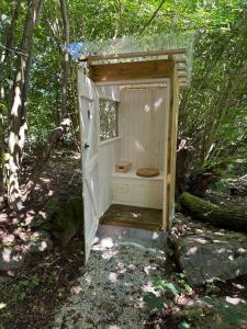 Glamping Návary s bazénem