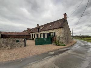 Maisons de vacances petit gite l ecotay : photos des chambres