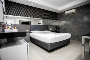 Link Motel - Кабеделу