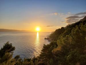 Villasanta De Luxe Apartments with Pool