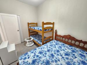 Pitangueiras 2 quartos vista mar , Ar Cond , Ed Aquarela