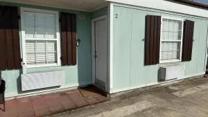 Whiskey Bay Lodge - غراند آيسل