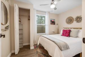 Quiet get away in a vibrant city