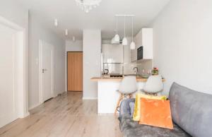 LUX 2 pokojowe Apartment in Warszawa z bezpłatnym podziemnym parkingem