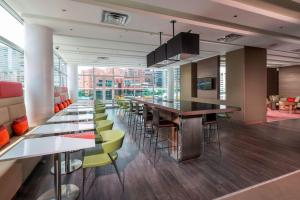 Hampton by Hilton Cali