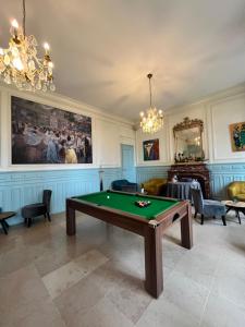 Hotels Chateau de La Dame Blanche - Logis : photos des chambres