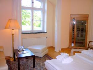 Double Room with Sauna room in Hotel Schloss Spyker