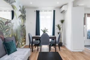 Appartements LA CASA REINE JEANNE- CENTRAL pres de la gare - WIFI - PARKING - Neuf ET CONFORT : photos des chambres