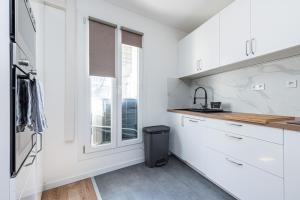 Appartements LA CASA REINE JEANNE- CENTRAL pres de la gare - WIFI - PARKING - Neuf ET CONFORT : photos des chambres