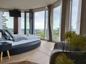 WEST Panorama Penthouse - apartment with a fantastic view of the city - Gencsapáti