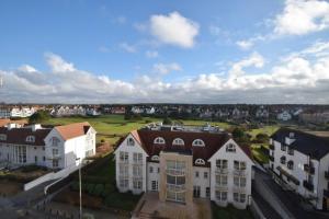 Knokke-Zoute near beach appartment with garage