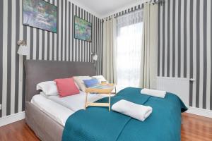 Seaside Sopot Apartment with Parking and Gym by Renters