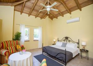 Exclusive Villa at Hideaway Beach