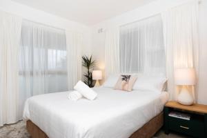 Free night! Pay for 2 stay for 3
